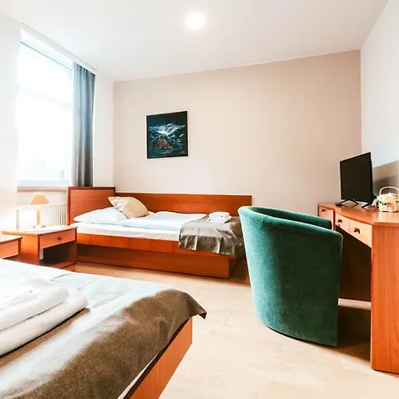Hotel Adria 3*