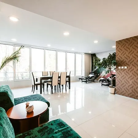 Adria Hotel Nová Dubnica
