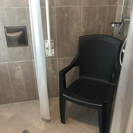 מלון Adria Nová Dubnica